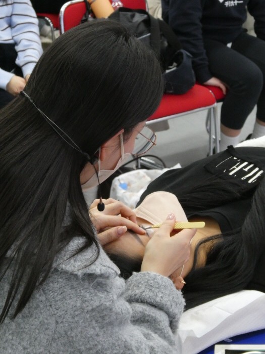 모뉴, 서울사이버대학교 뷰티디자인학과에 속눈썹펌 키트 지원∙특강 진행