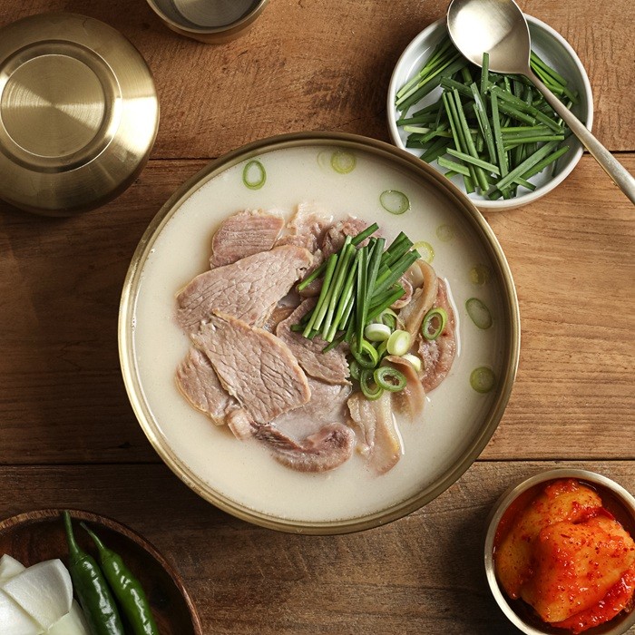 국밥 밀키트 ‘극소수’, 누적 판매 400만 팩 돌파