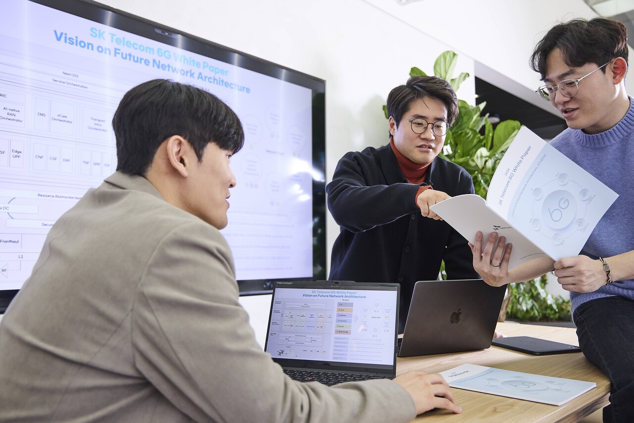 SKT, 6G 백서 ‘ATHENA’ 발간…중장기 네트워크 진화 전략 제시