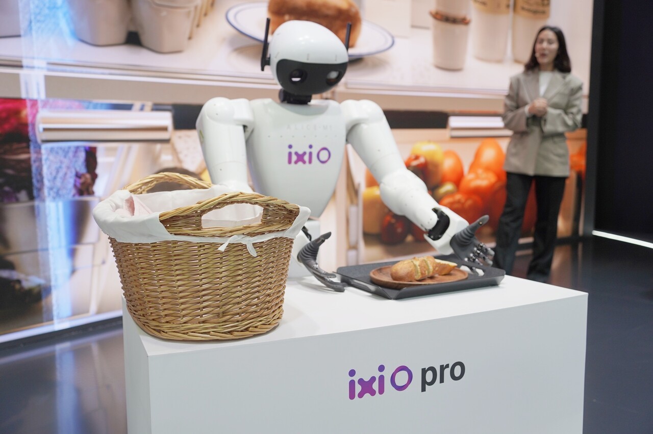 LG유플러스, MWC26서 피지컬AI와 만난 익시오 미래 공개