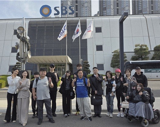 세종사이버대 유튜버학과, SBS 드라마 제작 현장 견학 실시 - 뉴스 썸네일 이미지