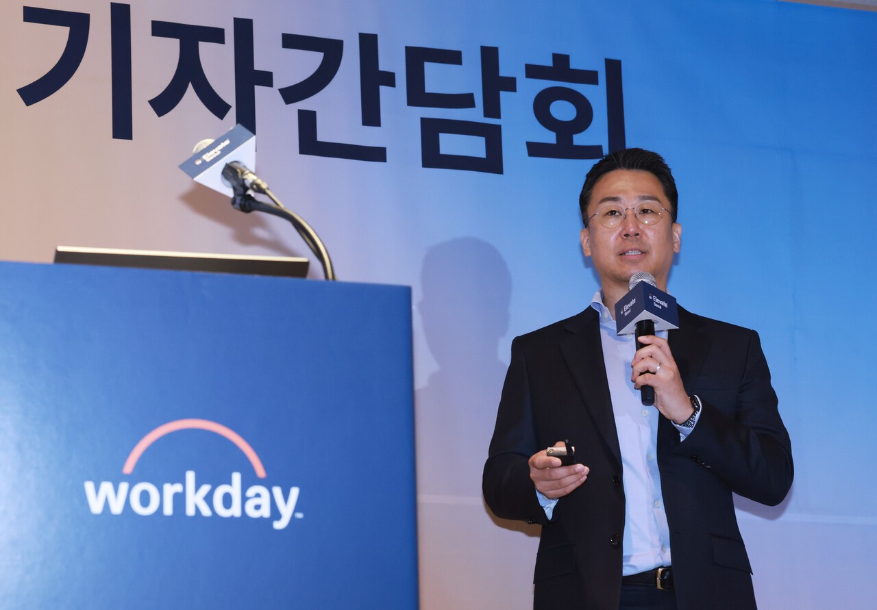 워크데이, AI 에이전트 '사나' 공개…"하이브리드 워크포스 시대 이끌 것"