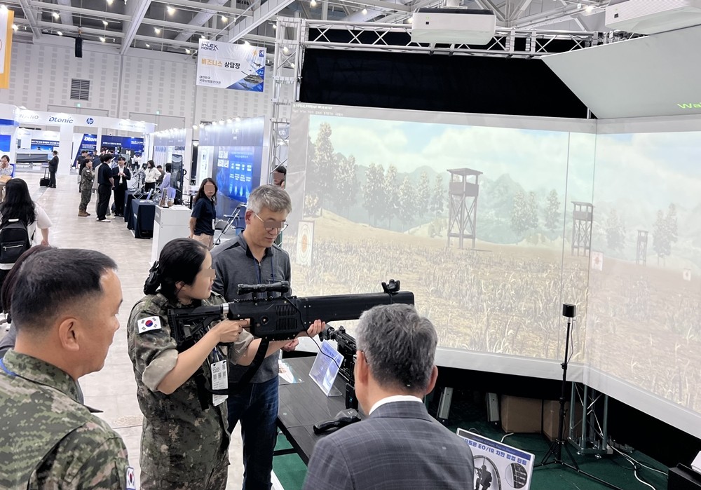 지우정보기술, InLEX KOREA 2026서 ‘드론 VS 대드론 상호 훈련 시뮬레이터’ 선보여
